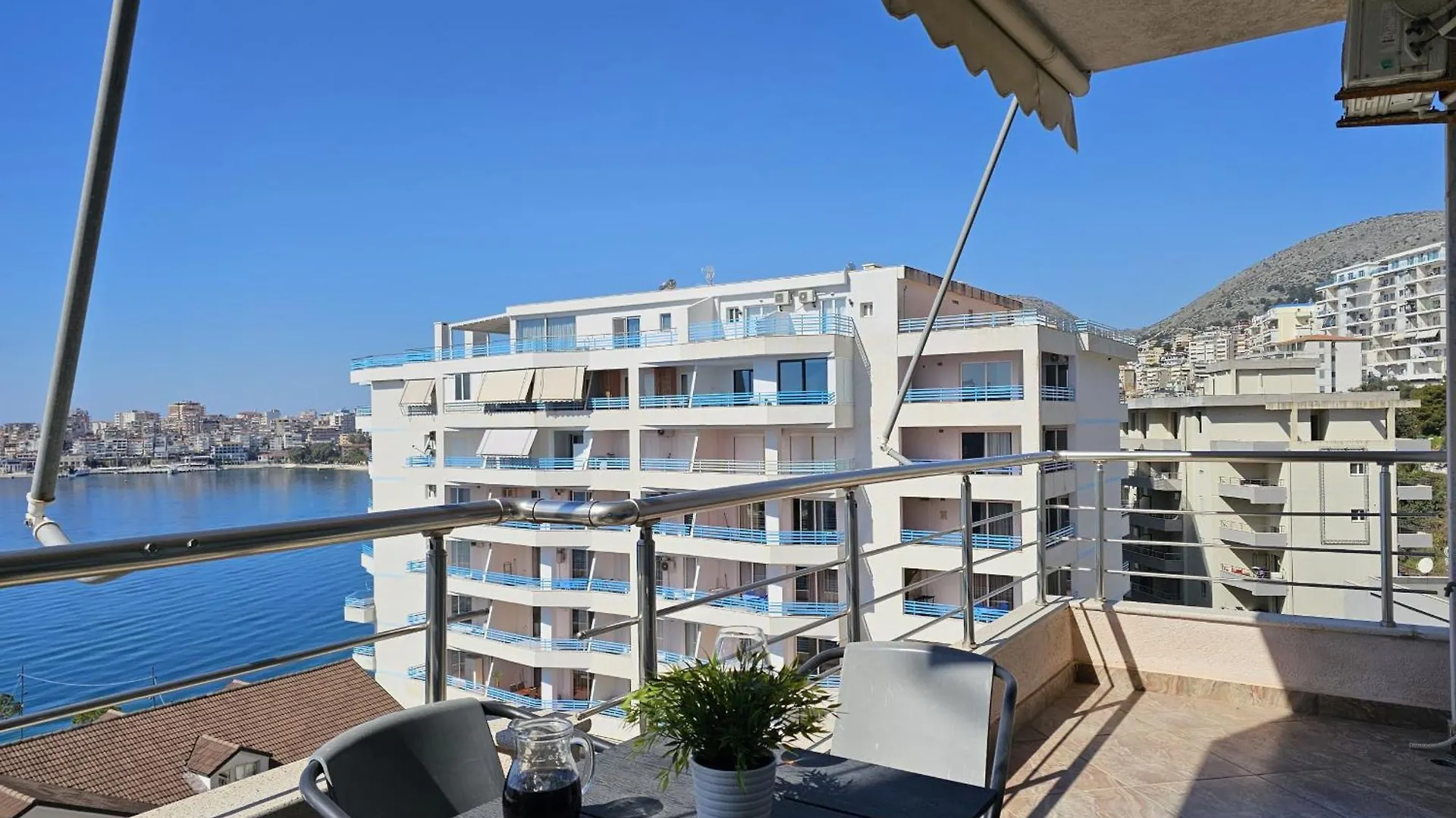 Vincent Apartment Sarande
